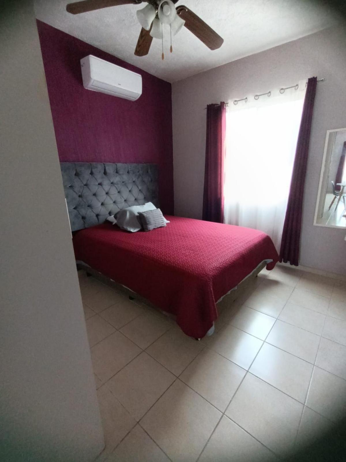 Manga Rosa Apartment Cancun